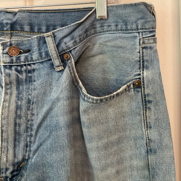 Levi’s 505 Jeans, Men’s 36” x 32”, Well Loved, Well Worn with Prefect Fraying. - Picture 4 of 16